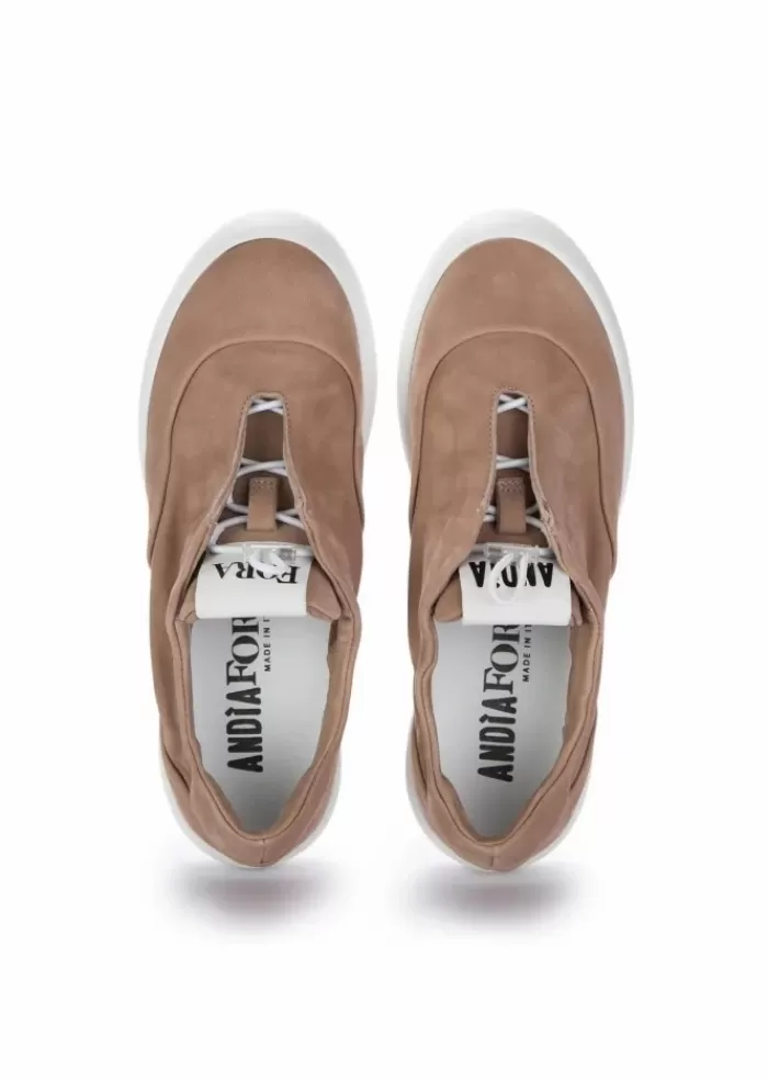 Online | Slip On Nina Lave Taupe Marrone Sneakers